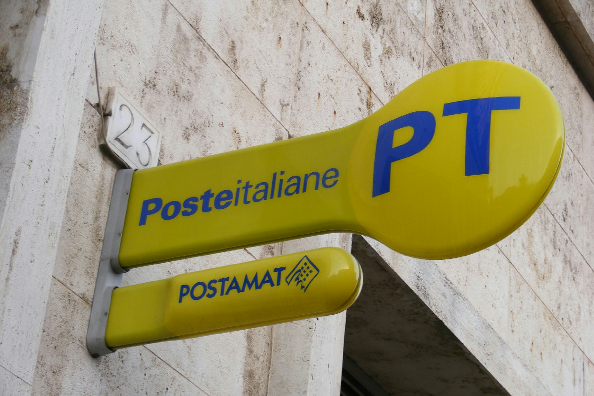 Controlla la tua identità digitale: Poste Italiane chiede un costo per il tuo SPID