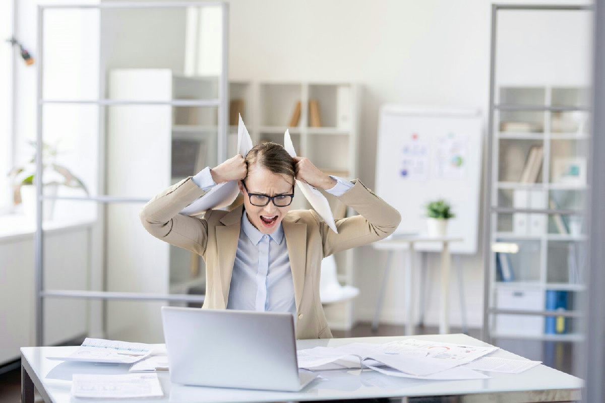 Depressione invernale: gennaio porta il calo di energia che rallenta mente e corpo nel freddo stagionale