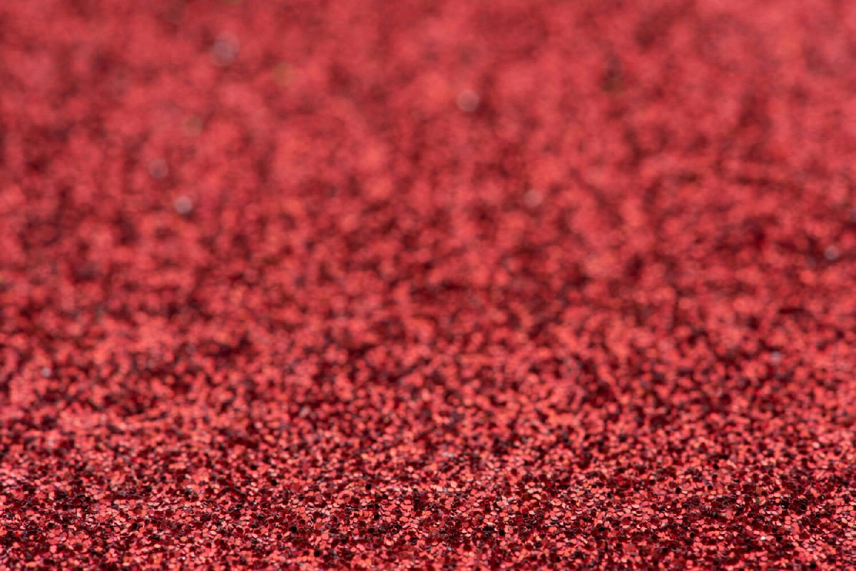 Igienizzare la casa con moquette macchiata e opaca: procedura chiara e dettagliata da seguire